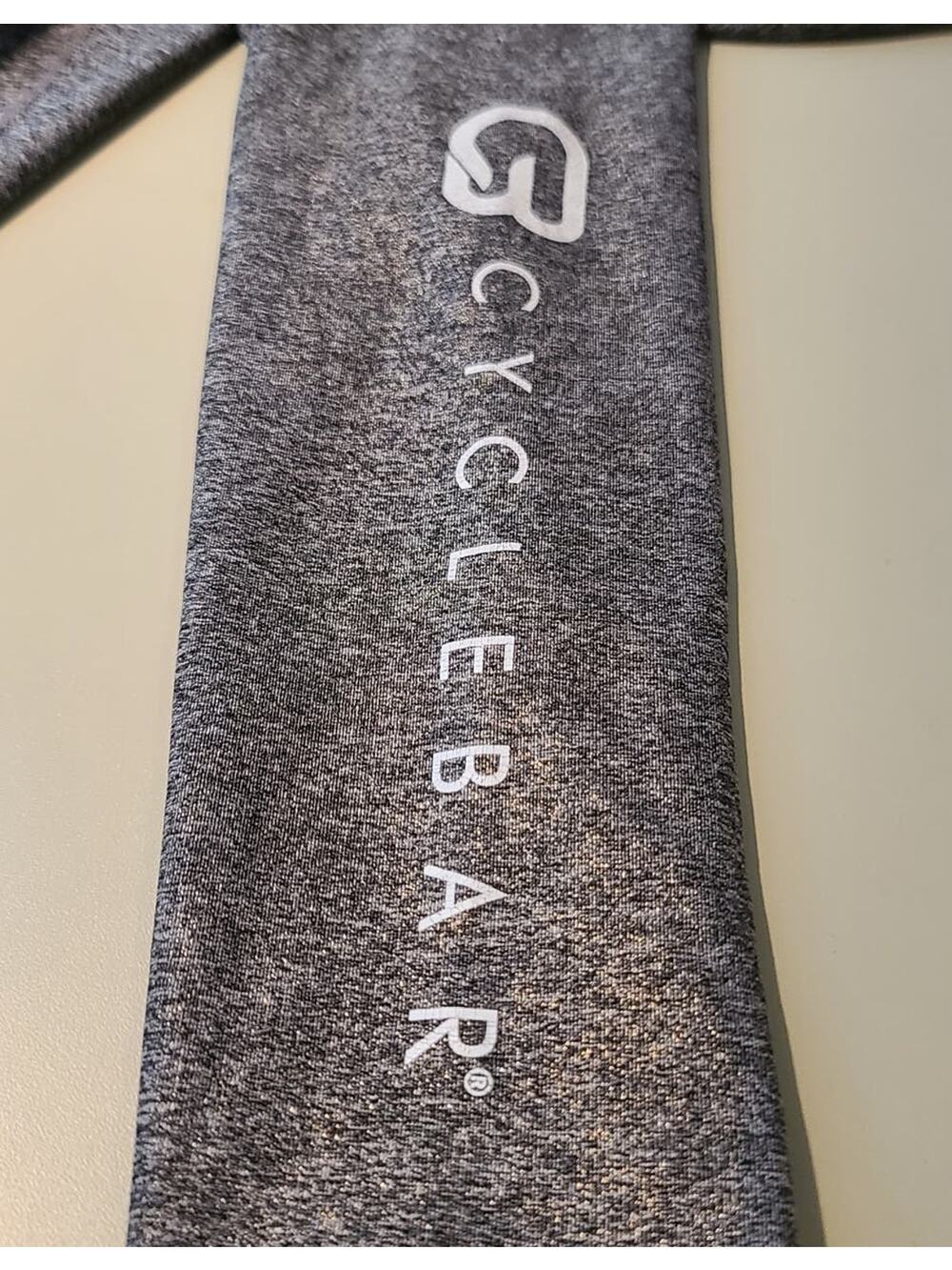 Cyclebar grey metallic athletic capri leggings - XS / small